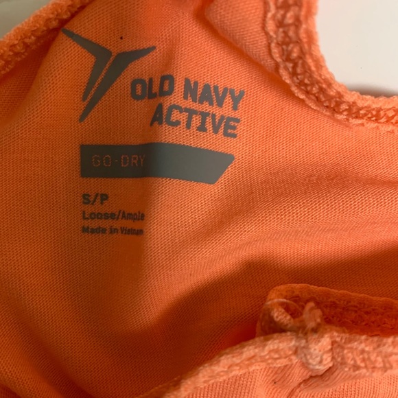 Pink Workout Tank - Picture 2 of 3